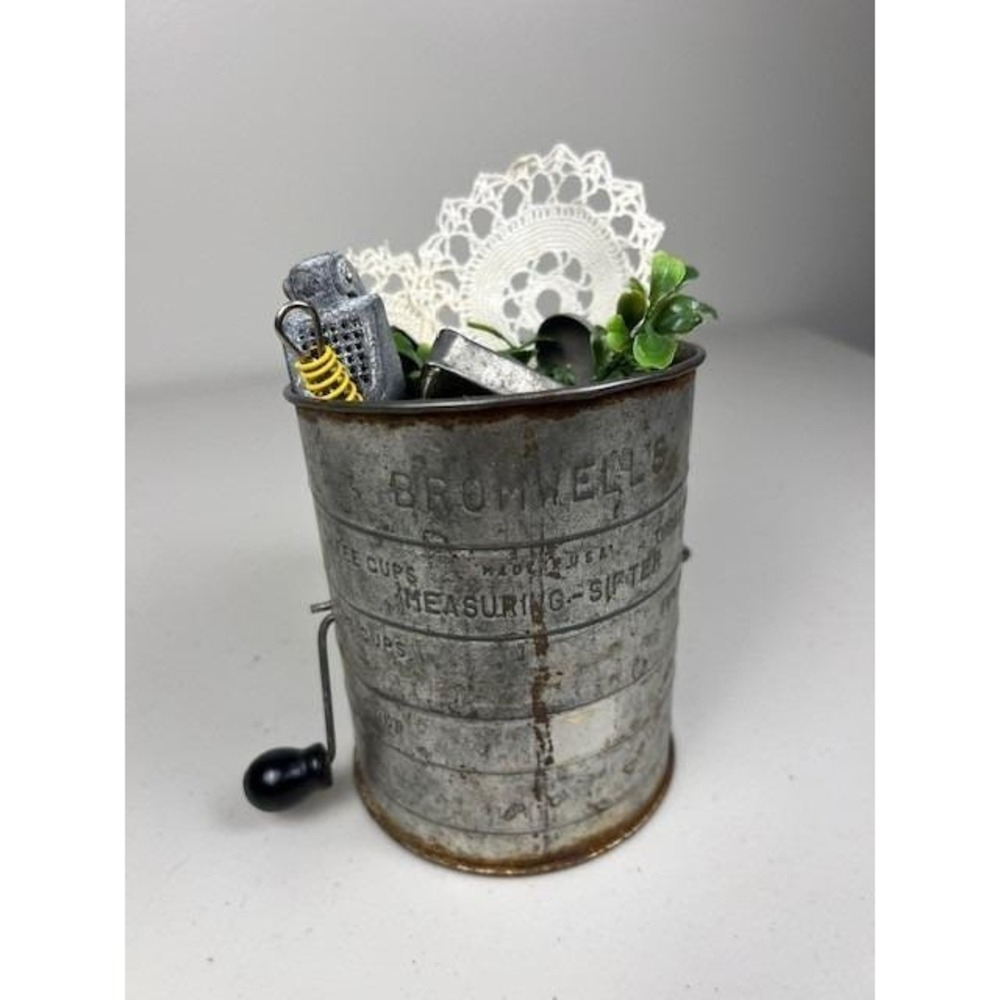 Vintage Metal Sifter‎ Decorative Rustic Kitchenalia Tools Farmhouse Lot Bundle - Picture 12 of 15